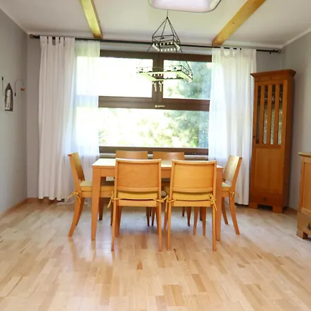 Dom Pod Gorskim Niebem Vakantiehuis *